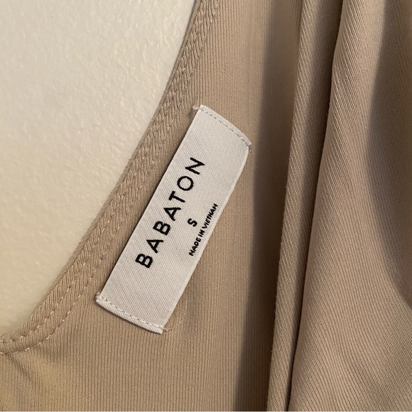 V neck tank top bodysuit Babaton - Picture 2 of 3